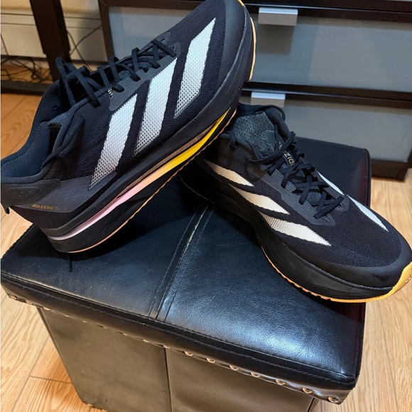 adidas Black and White Athletic Shoes main image 9